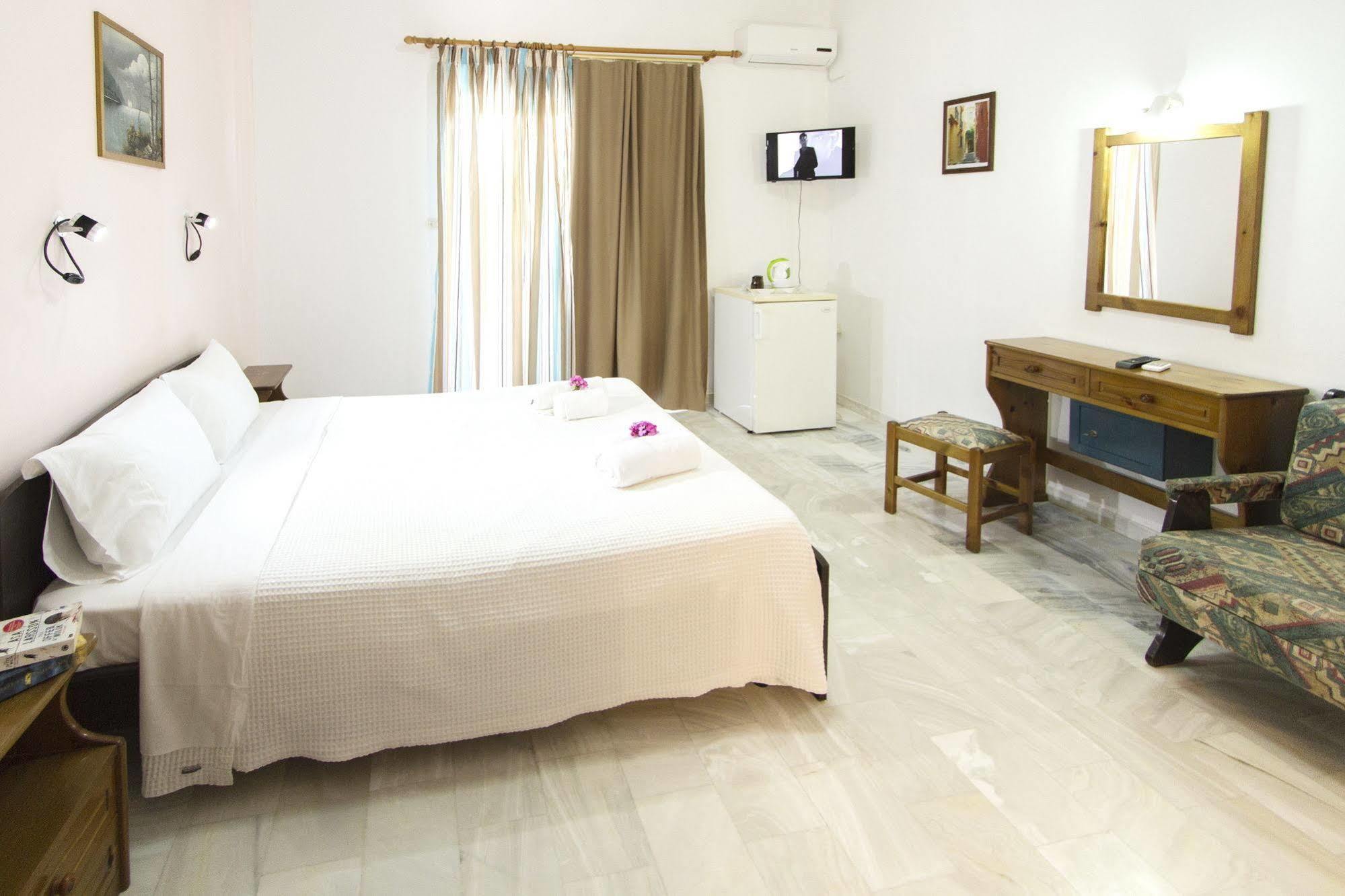 Revekka Rooms Kíssamos Exteriér fotografie